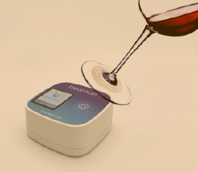 digitally record of visitor's favorite products; new technological feature for wine events