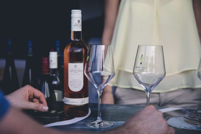 Smart Wine Glass revolutioniert Weinverkostungen